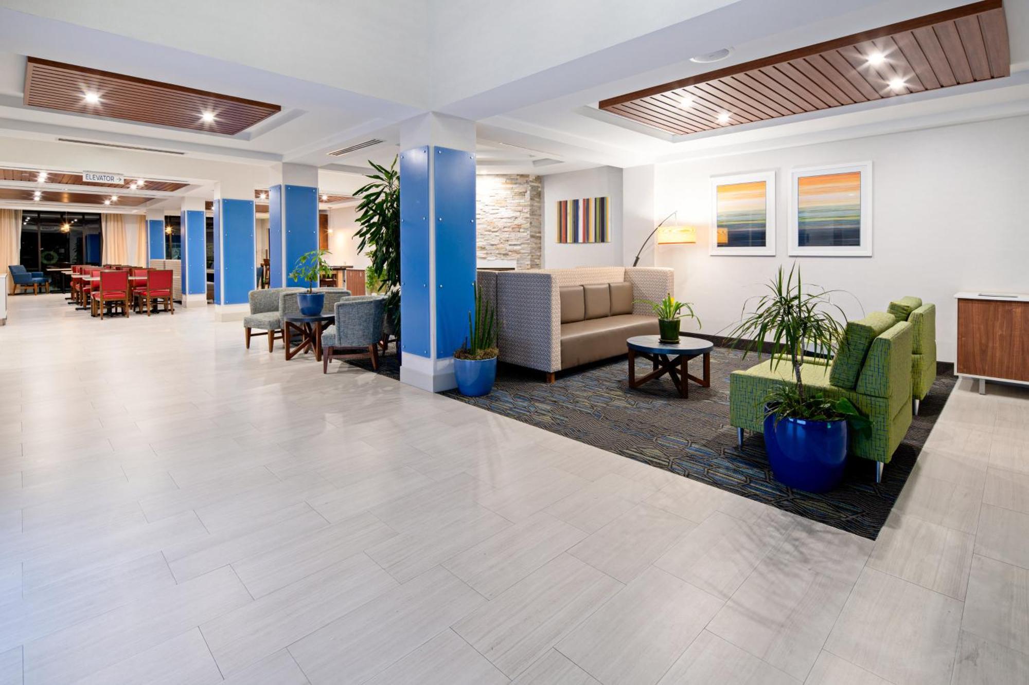 Holiday Inn Express Hotel & Suites Atascadero By Ihg מראה חיצוני תמונה